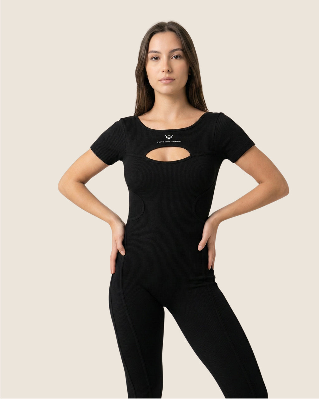 Essence Black Body